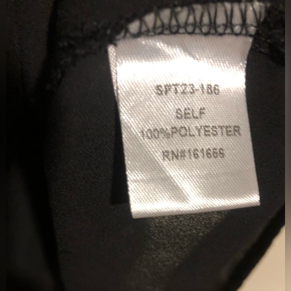 Women’s black semi sheer sleeveless high low shirt size medium - Picture 6 of 8